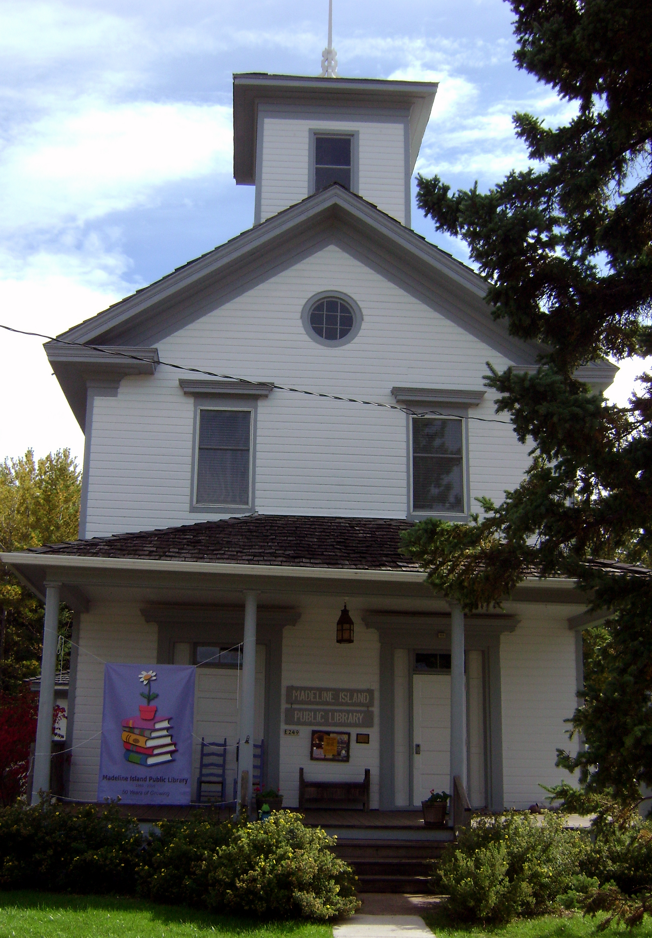 Madeline Island Library